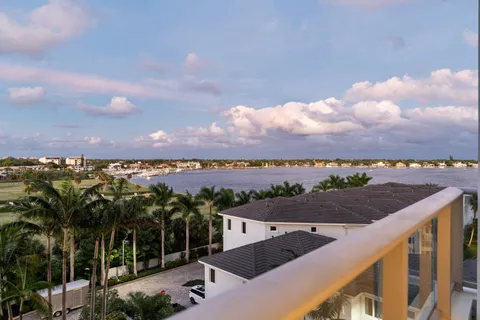 $1,900,000 | 1 Water Club Way, Unit 603, North Palm Beach, FL 33408