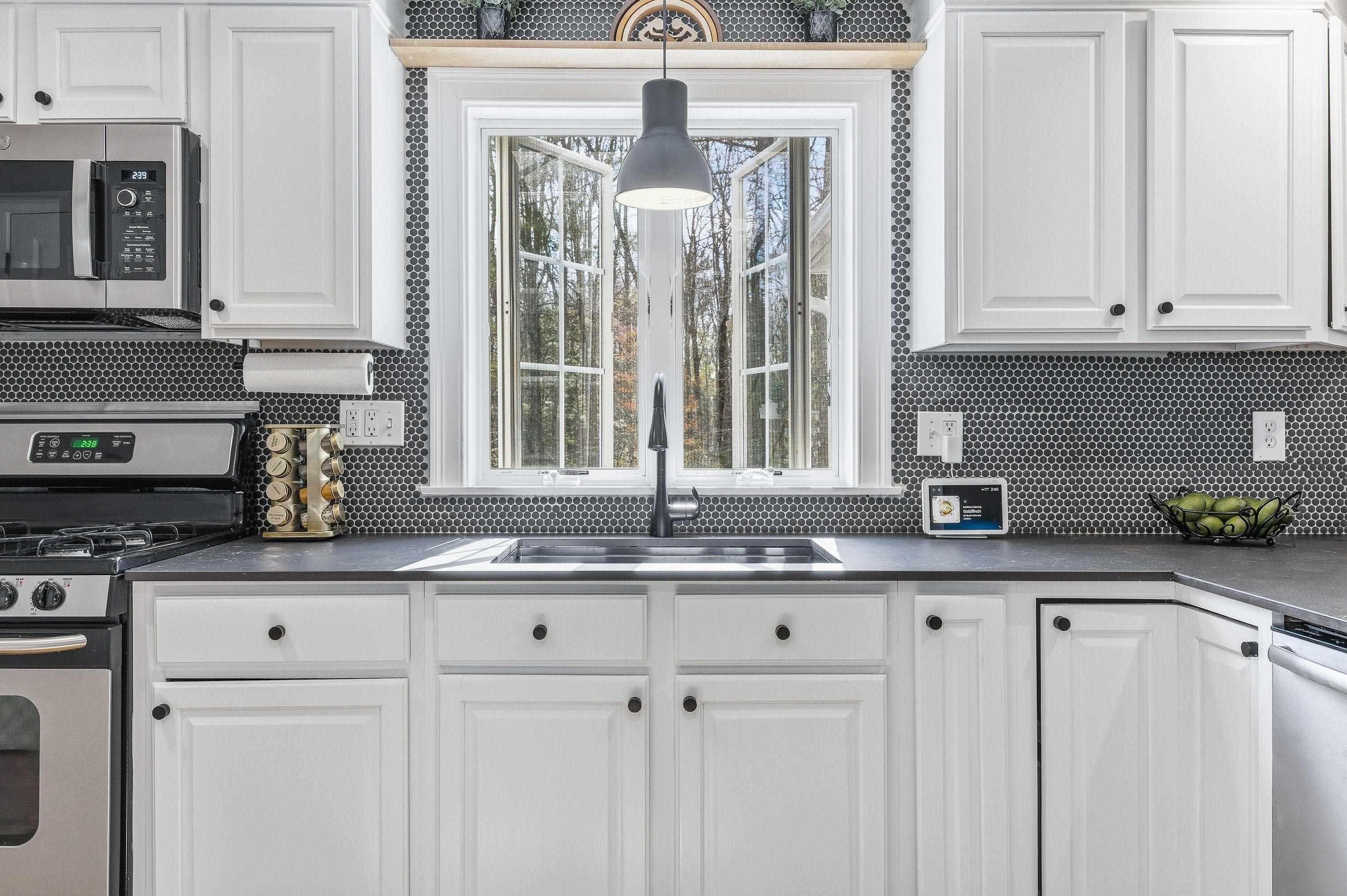 17 Lupine Lane Rochester, NH 03867 - Photo 11 of 42