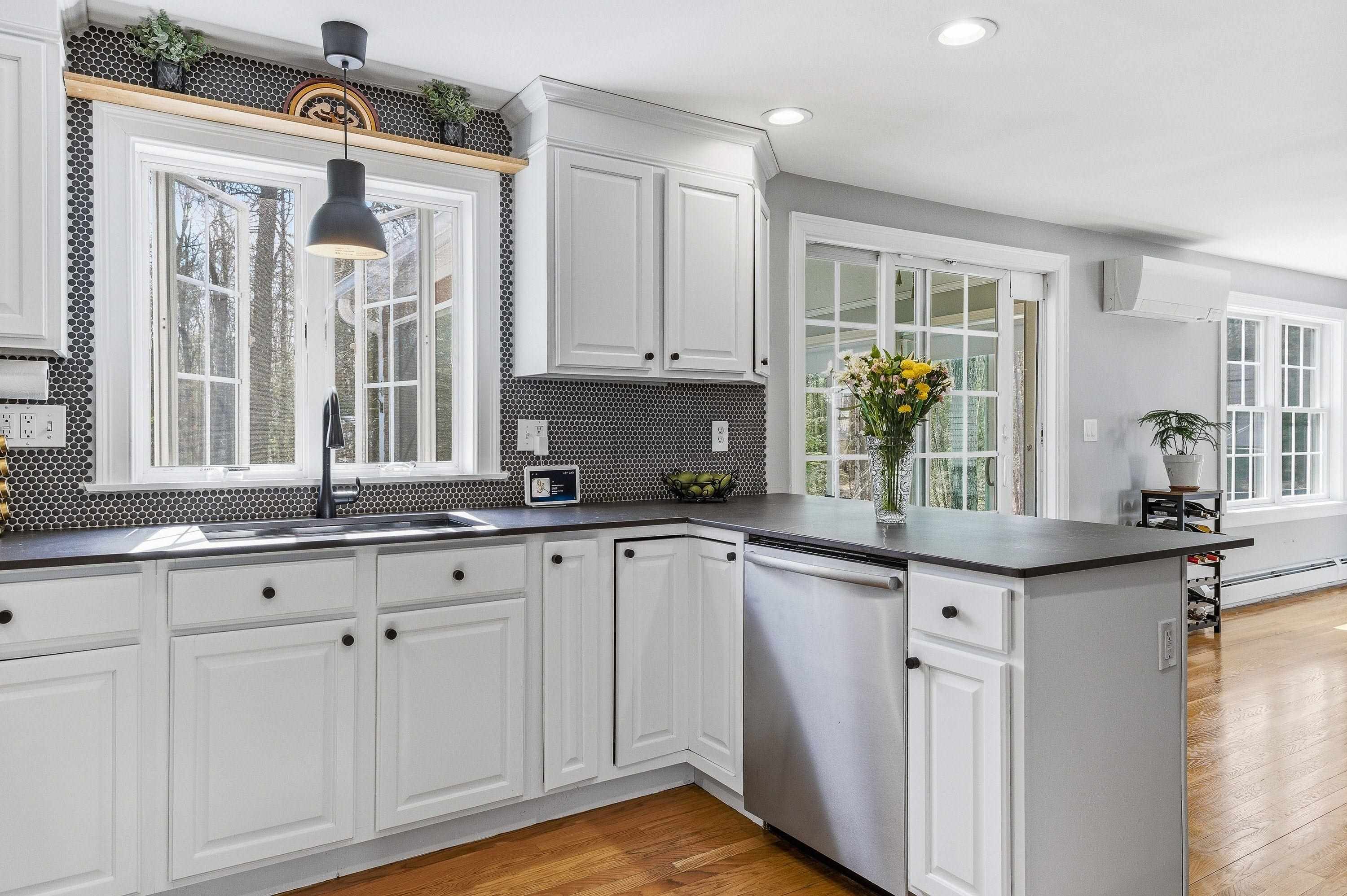 17 Lupine Lane Rochester, NH 03867 - Photo 10 of 42