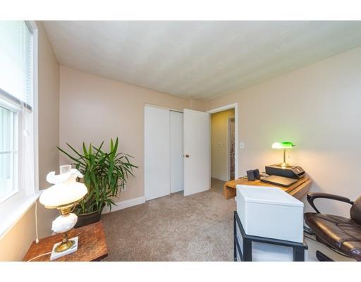 25 Algonquin Road Chelmsford, MA 01824 - Photo 6 of 16 Gallery Image 6