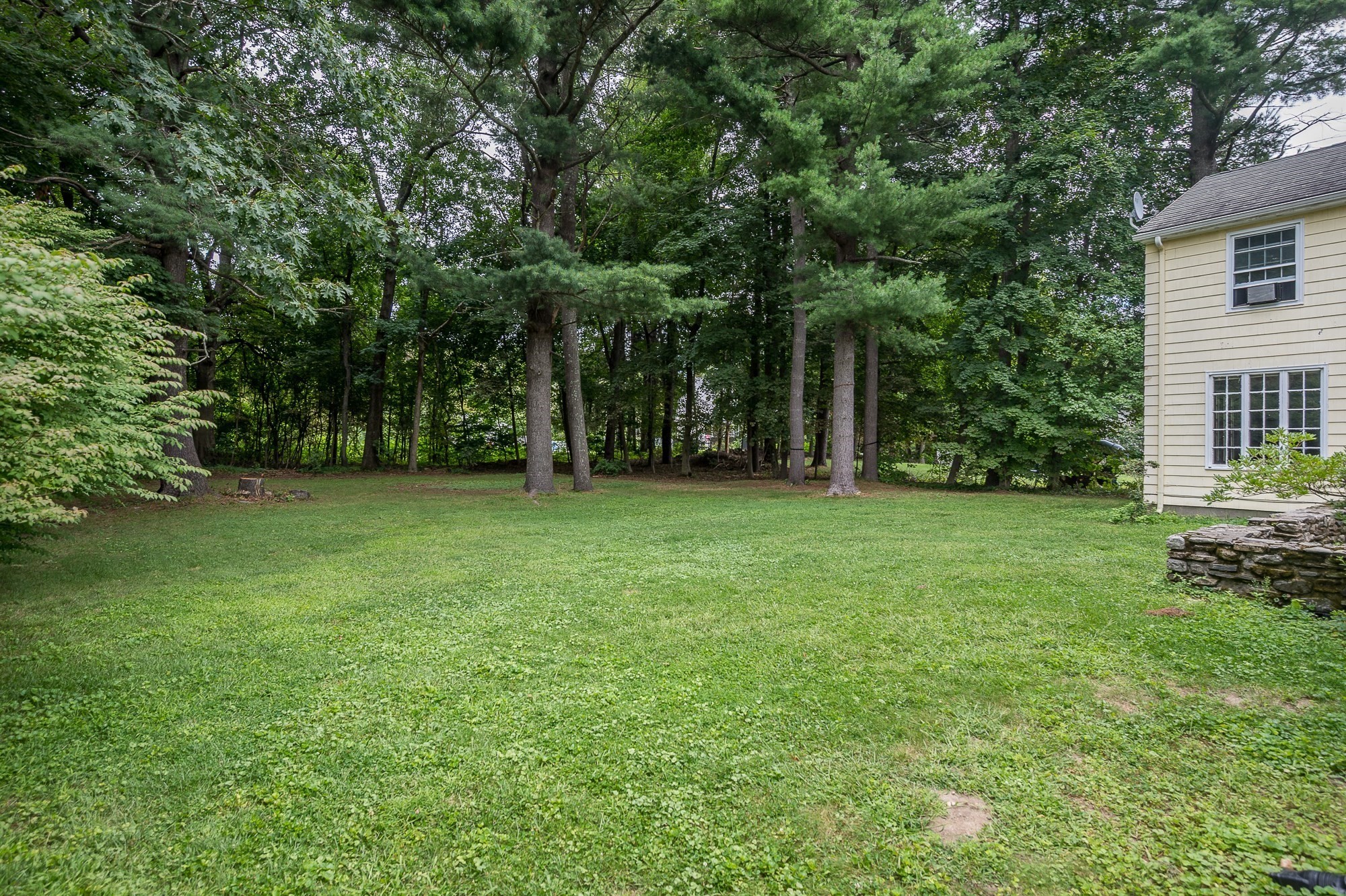 10 Damon Road Holden, MA 01520 - Photo 36 of 42 Gallery Image 36