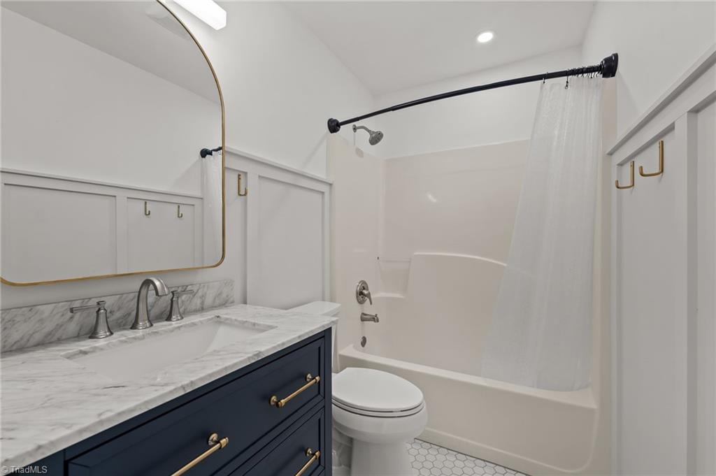 2310 Rothwood Acres Road Greensboro, NC 27406 - Photo 13 of 46 Gallery Image 13