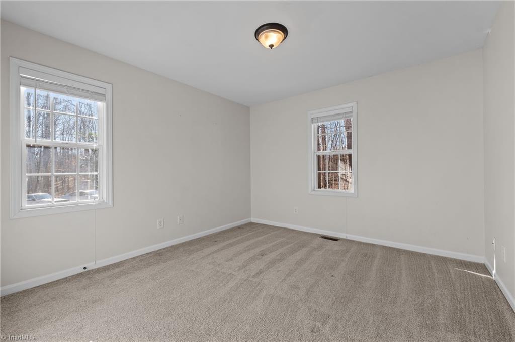 2310 Rothwood Acres Road Greensboro, NC 27406 - Photo 14 of 46 Gallery Image 14