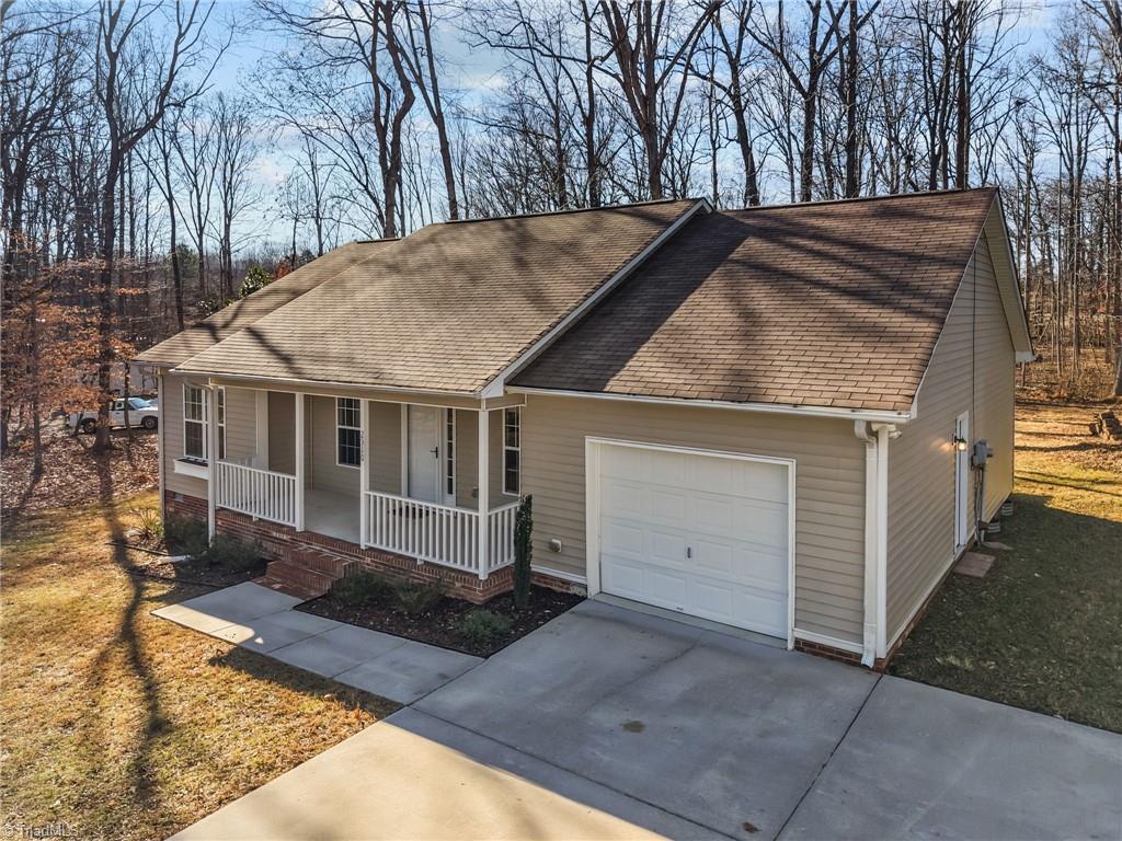 2310 Rothwood Acres Road Greensboro, NC 27406 - Photo 39 of 46 Gallery Image 39