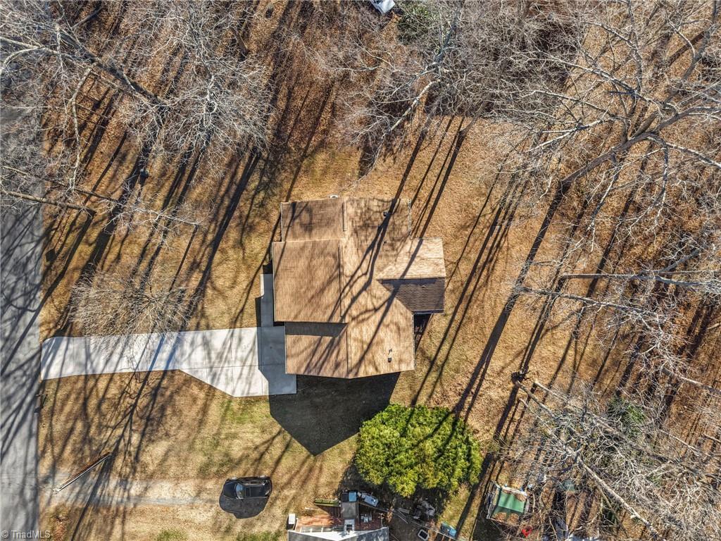 2310 Rothwood Acres Road Greensboro, NC 27406 - Photo 41 of 46 Gallery Image 41