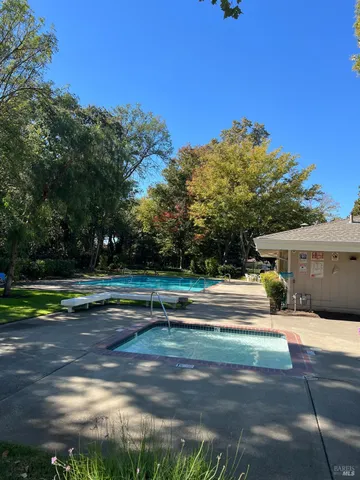 $499,000 | 28 Belvedere Court, Napa, CA 94559