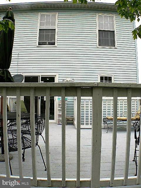 1111 Inner Circle Baltimore, MD 21225 - Photo 20 of 22 Exterior (Rear)
