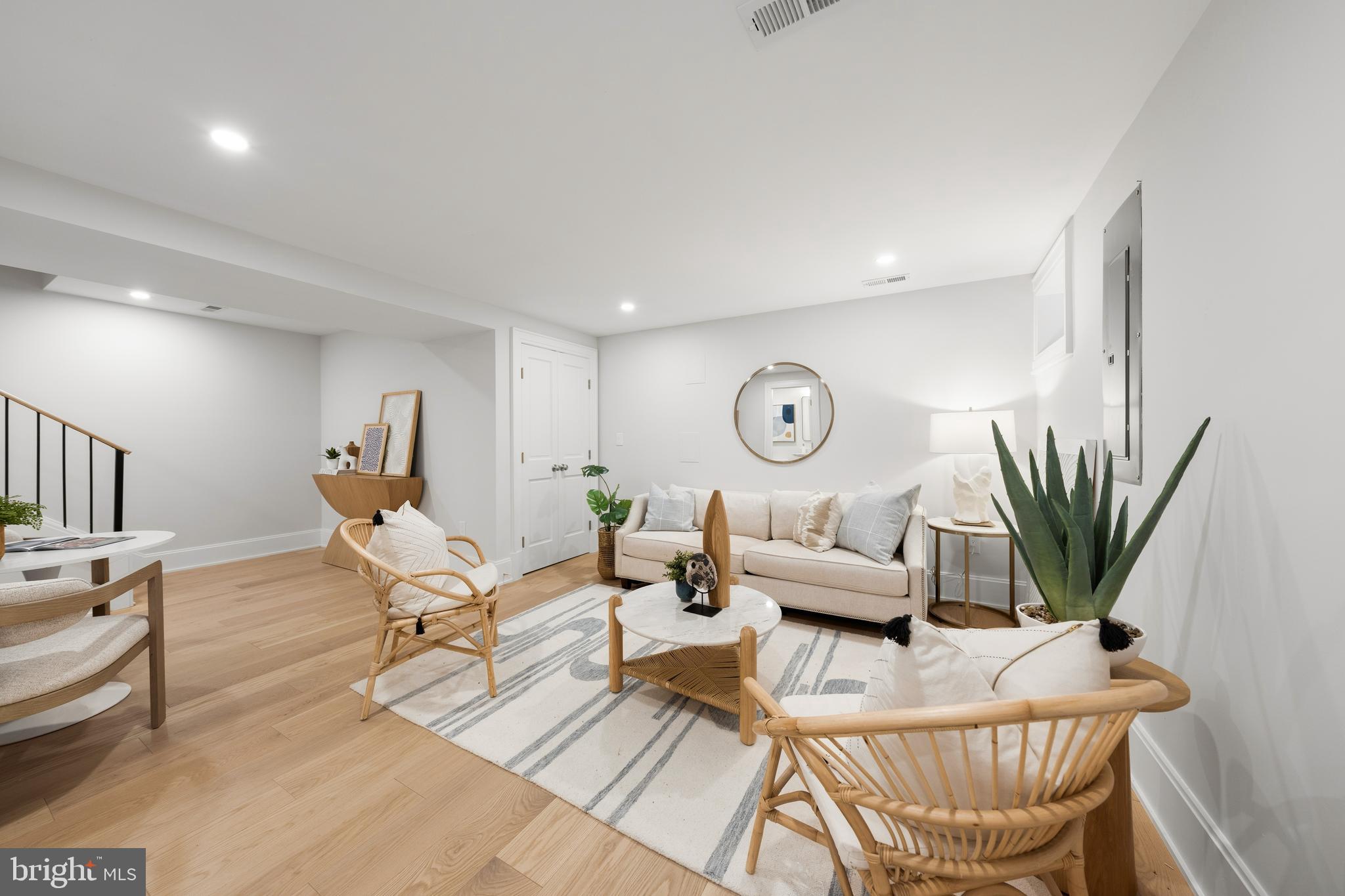 3181 Porter Street Northwest Washington, DC 20008 - Photo 28 of 36