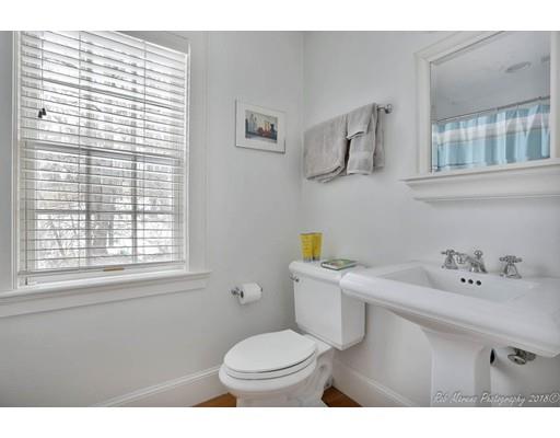 1048 Great Pond Road North Andover, MA 01845 - Photo 20 of 30