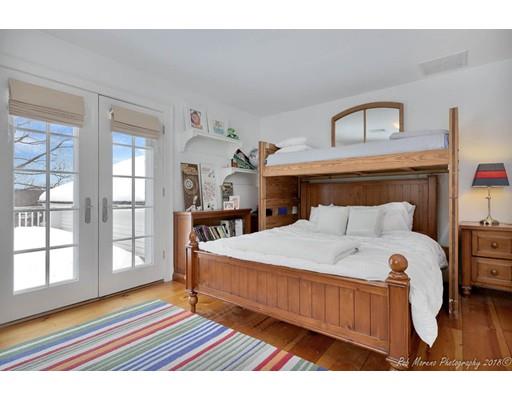 1048 Great Pond Road North Andover, MA 01845 - Photo 21 of 30