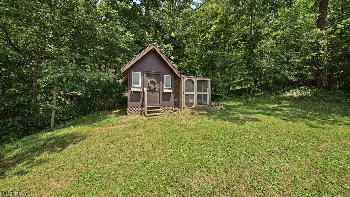 337 Wadesville Road Washington, WV 26181 - Photo 34 of 36 Doll House Chicken Coop