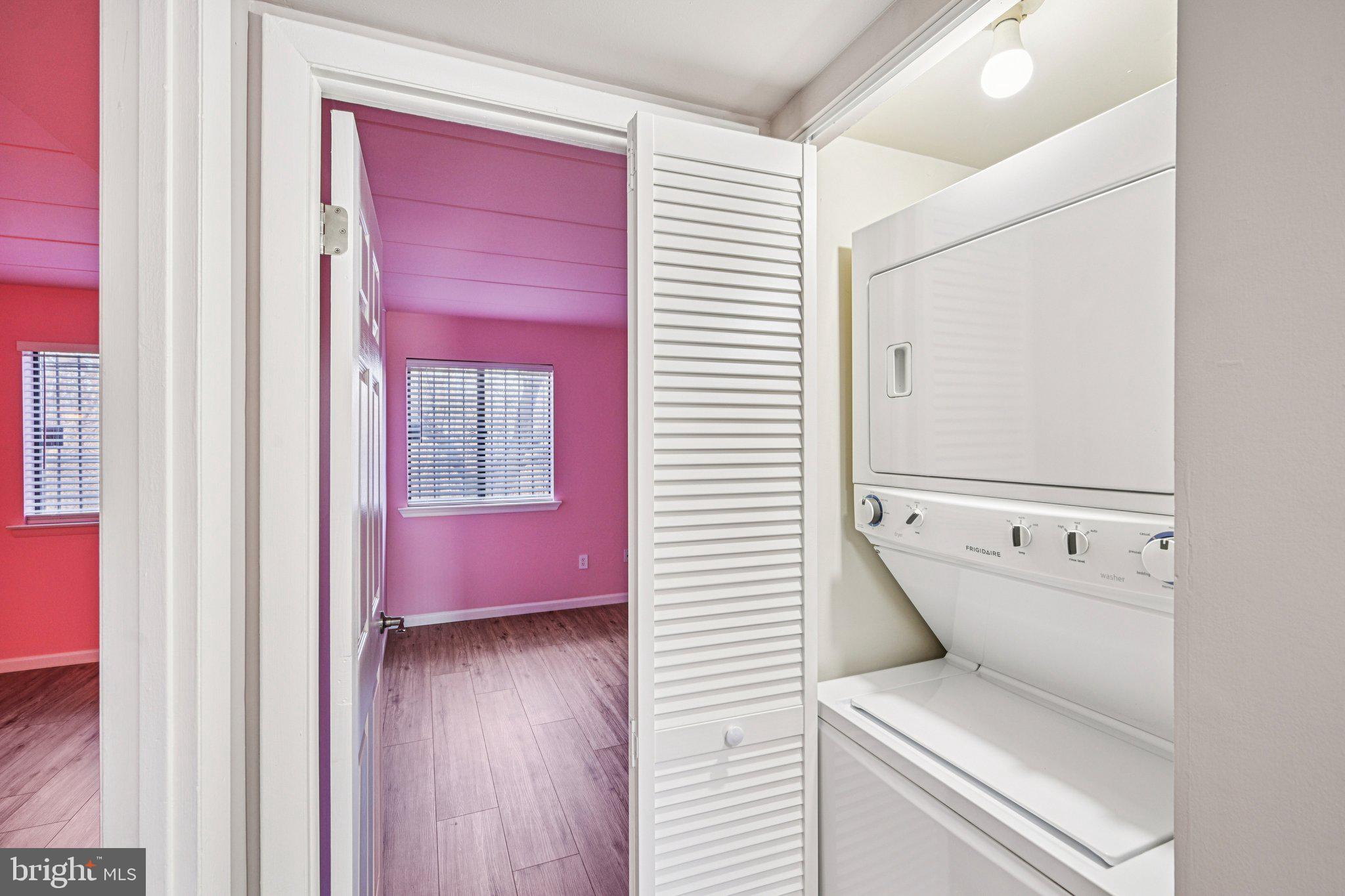 9906 Bustleton Avenue, Unit C25 Philadelphia, PA 19115 - Photo 14 of 26 a view of bathroom with a toilet sink and tub