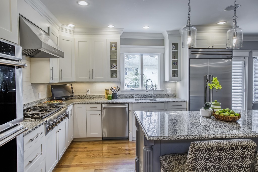 15 Ginn Road Winchester, MA 01890 - Photo 8 of 30 Gallery Image 8