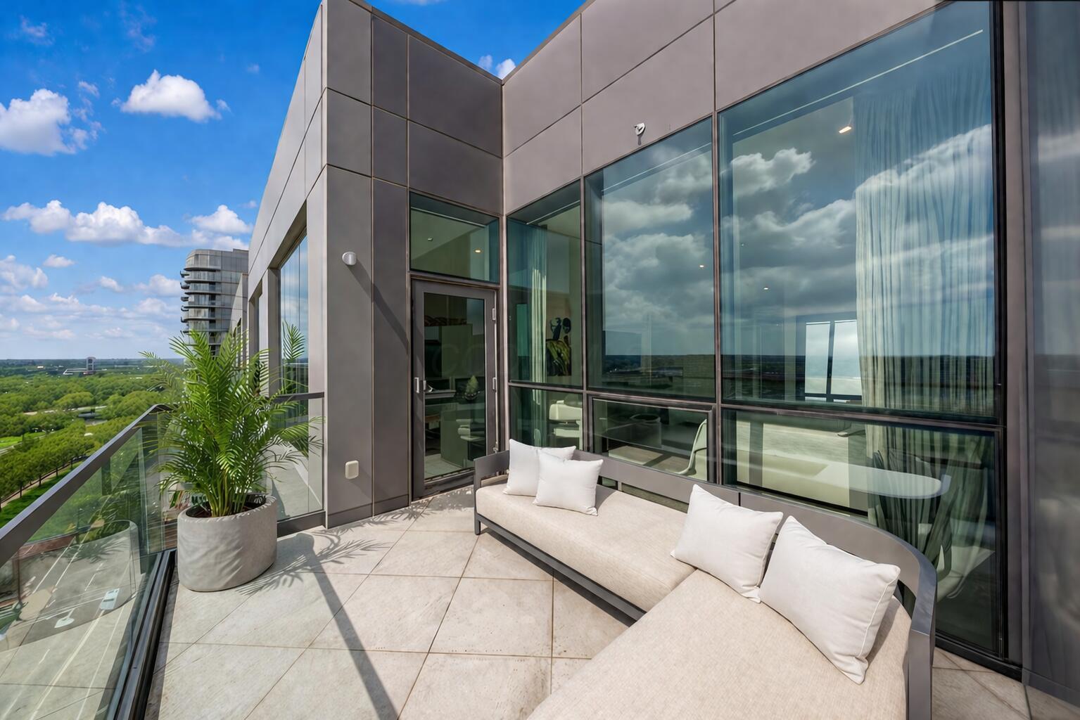 250 West Spring Street, Unit 1214 Columbus, OH 43215 - Photo 28 of 36 Modern penthouse balcony with scenic vie