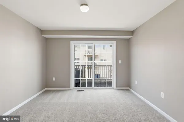 $2,600 | 14814 Mason Creek Circle, Woodbridge, VA 22191