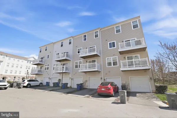 $2,600 | 14814 Mason Creek Circle, Woodbridge, VA 22191