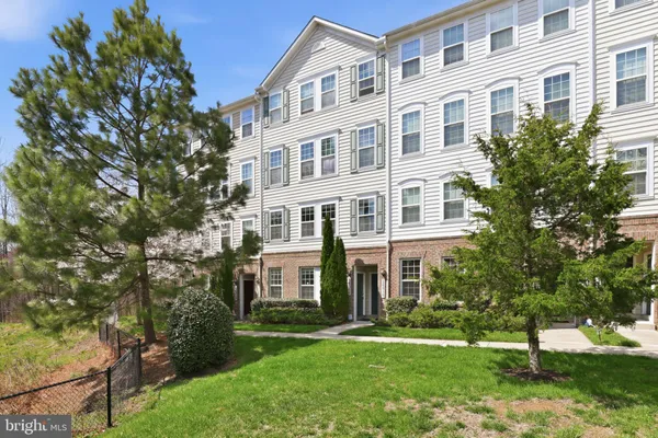 $2,600 | 14814 Mason Creek Circle, Woodbridge, VA 22191
