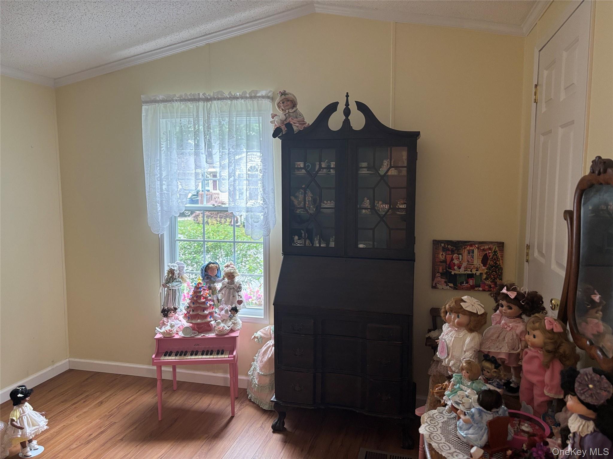 1661 Old Country Road, Unit 125 Riverhead, NY 11901 - Photo 11 of 22