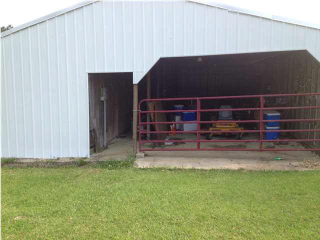 2595 Tank Road Terry, MS 39170 - Photo 8 of 14 shop/barn