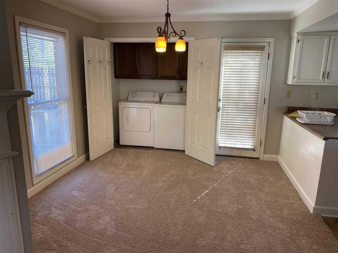 198 South Walnut Bend Road Memphis, TN 38018 - Photo 7 of 18 a view of a kitchen and a stove cabinets