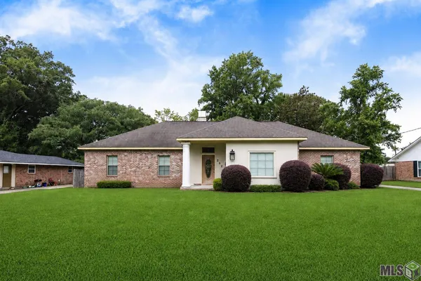 $245,000 | 242 East Buffwood Drive, Baker, LA 70714