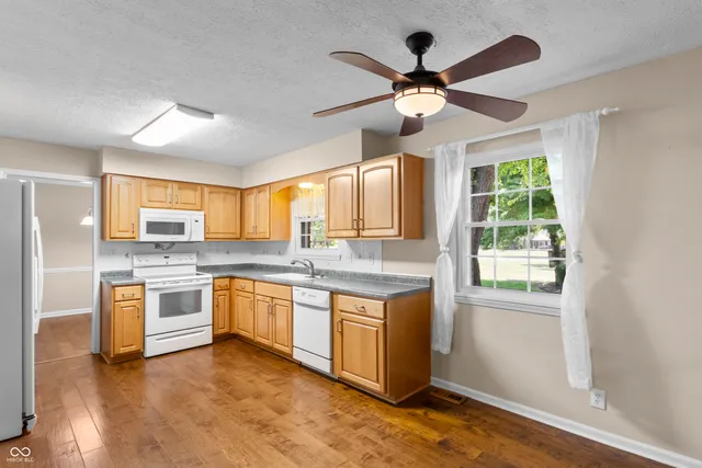 $347,000 | 5291 RidgeHill Way, Avon, IN 46123