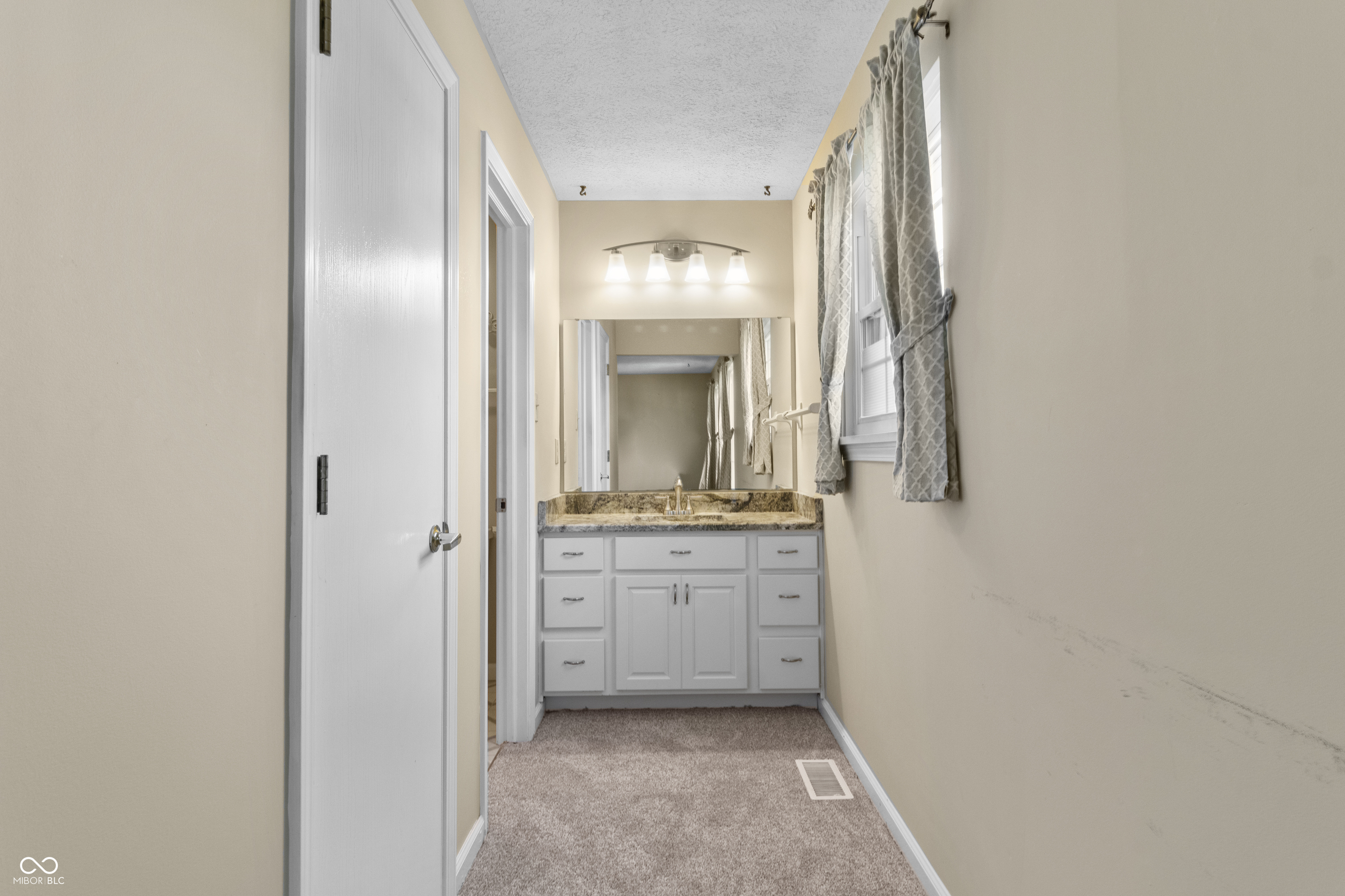 5291 RidgeHill Way Avon, IN 46123 - Photo 45 of 60