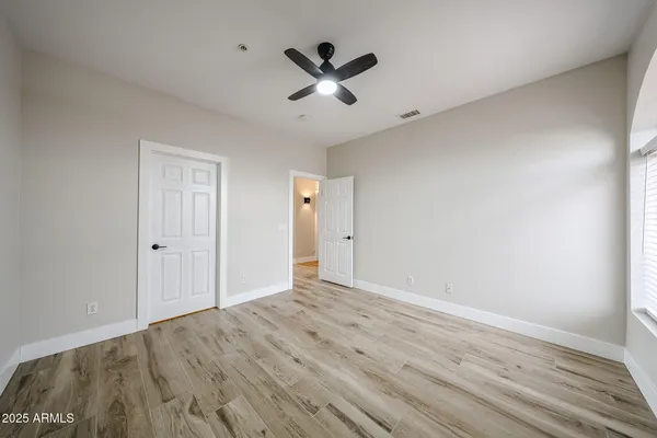 $4,095 | 6033 East Smokehouse Trail, Scottsdale, AZ 85266