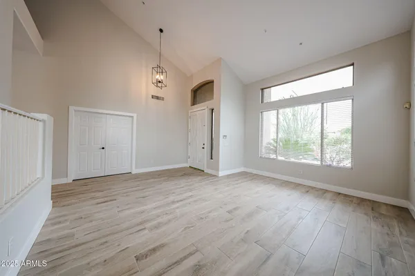 $4,095 | 6033 East Smokehouse Trail, Scottsdale, AZ 85266
