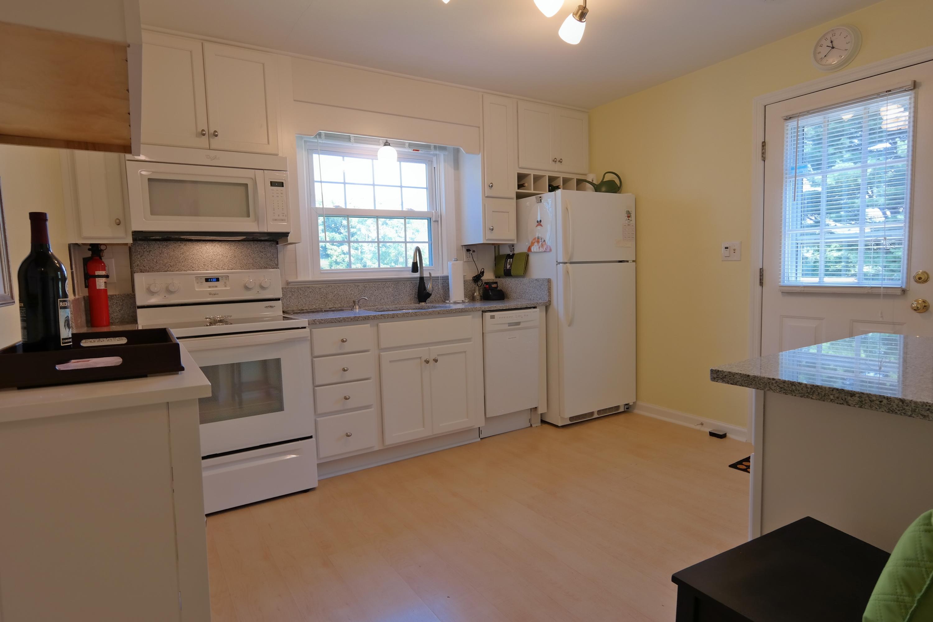 Kitchen 2