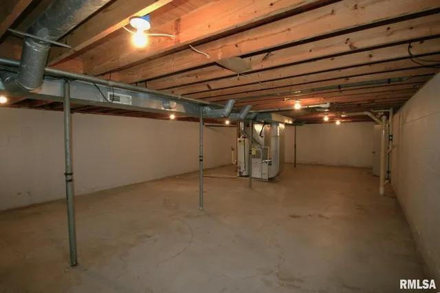 $189,900 | 306 East Madison Street, Mackinaw, IL 61755