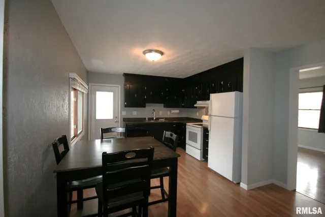 $189,900 | 306 East Madison Street, Mackinaw, IL 61755