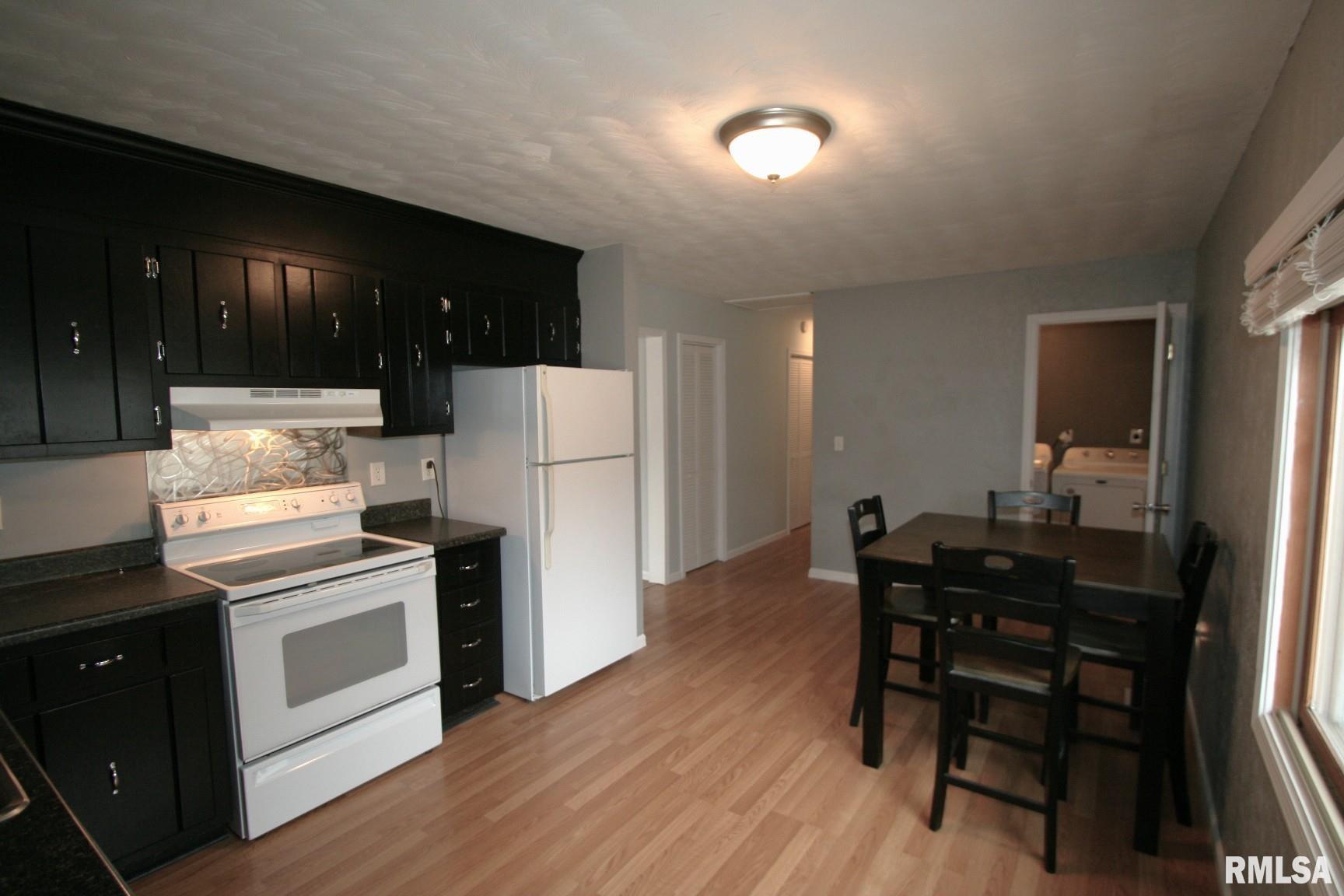 306 East Madison Street Mackinaw, IL 61755 - Photo 17 of 29