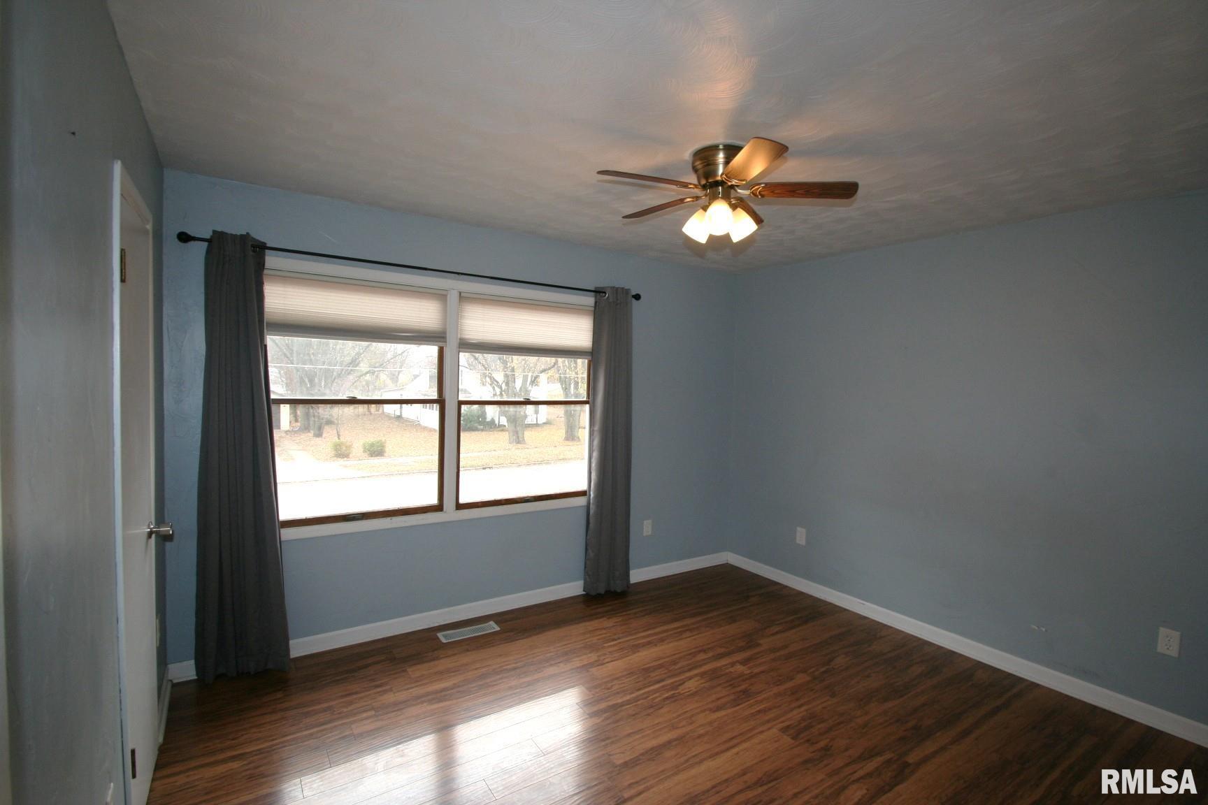 306 East Madison Street Mackinaw, IL 61755 - Photo 24 of 29