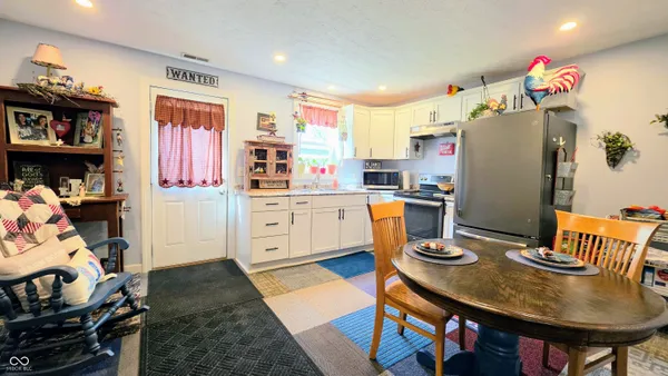 $154,900 | 206 North Walnut Street, Roachdale, IN 46172