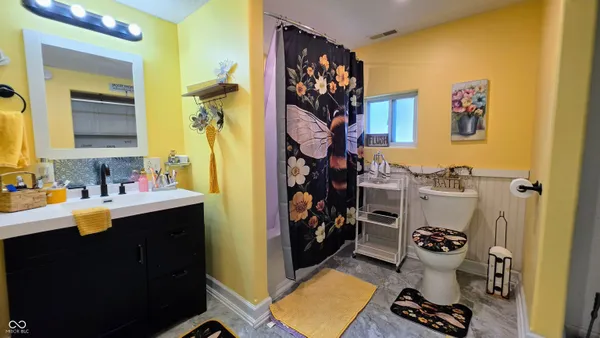 $154,900 | 206 North Walnut Street, Roachdale, IN 46172