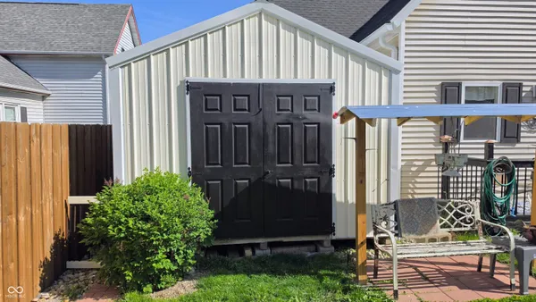 $154,900 | 206 North Walnut Street, Roachdale, IN 46172