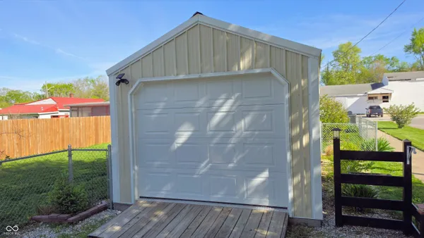 $154,900 | 206 North Walnut Street, Roachdale, IN 46172