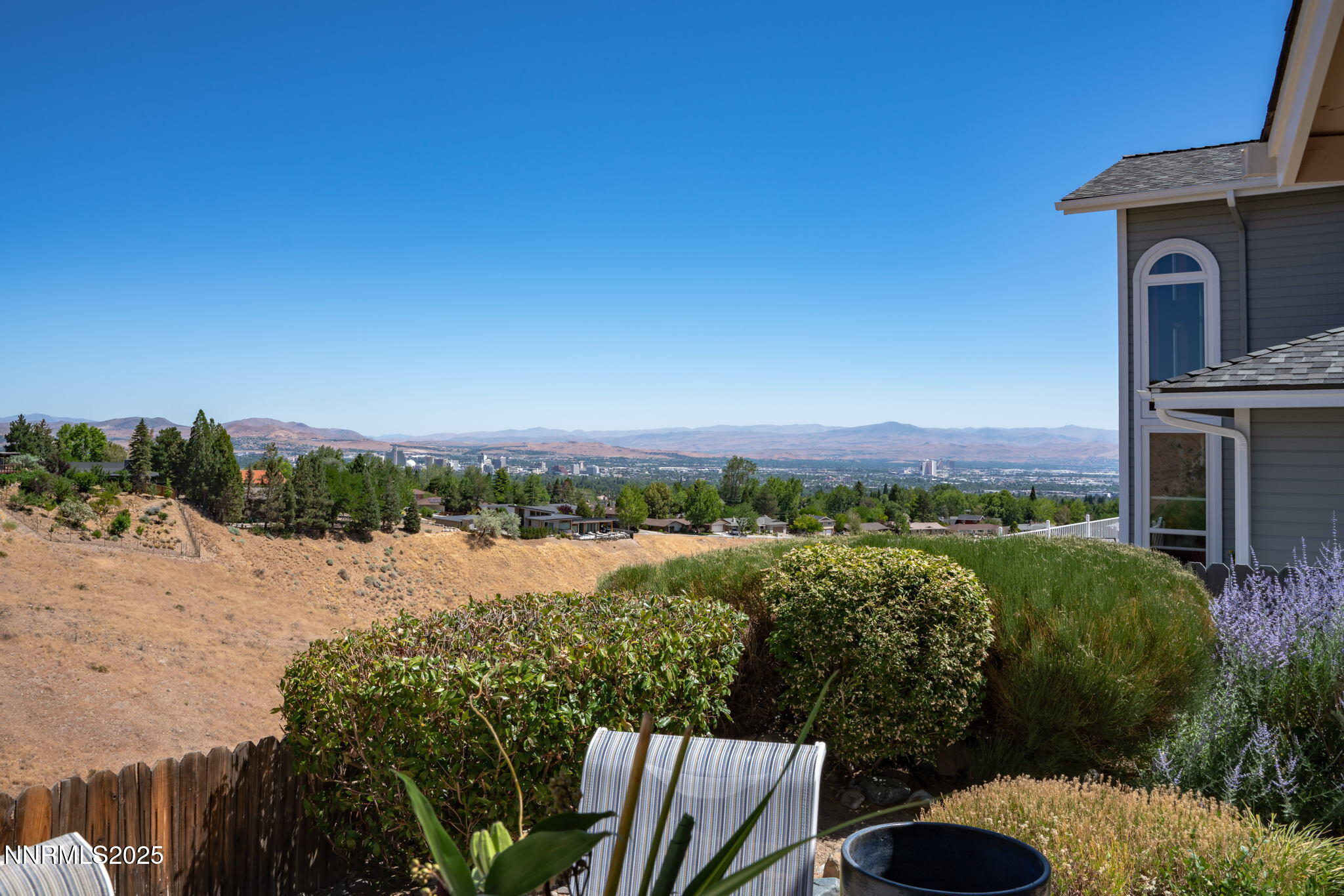 2255 Wide Horizon Drive Reno, NV 89509 - Photo 30 of 52 a view of a lake with mountain in the background