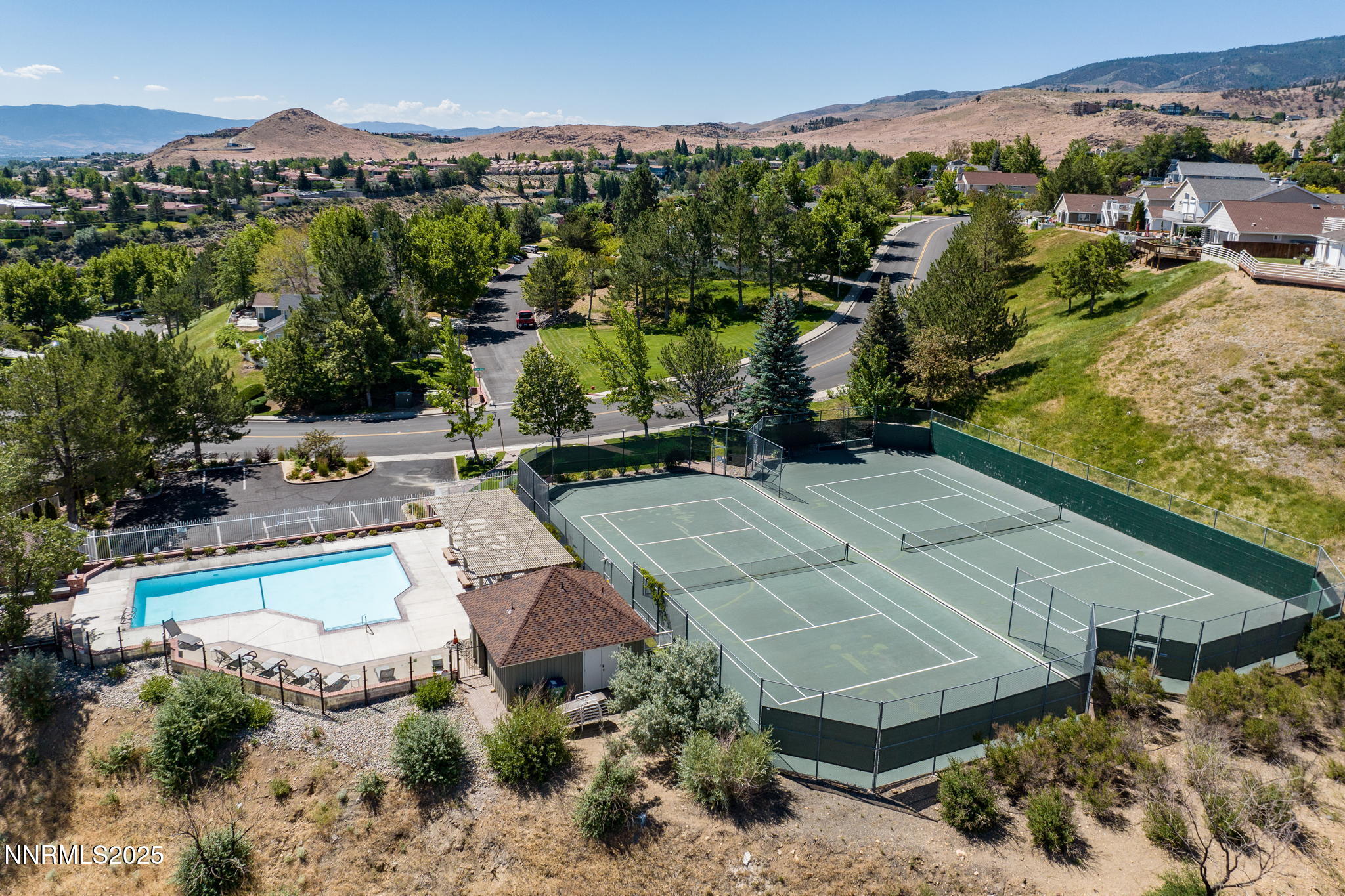 2255 Wide Horizon Drive Reno, NV 89509 - Photo 42 of 52 an aerial view of a house with a garden