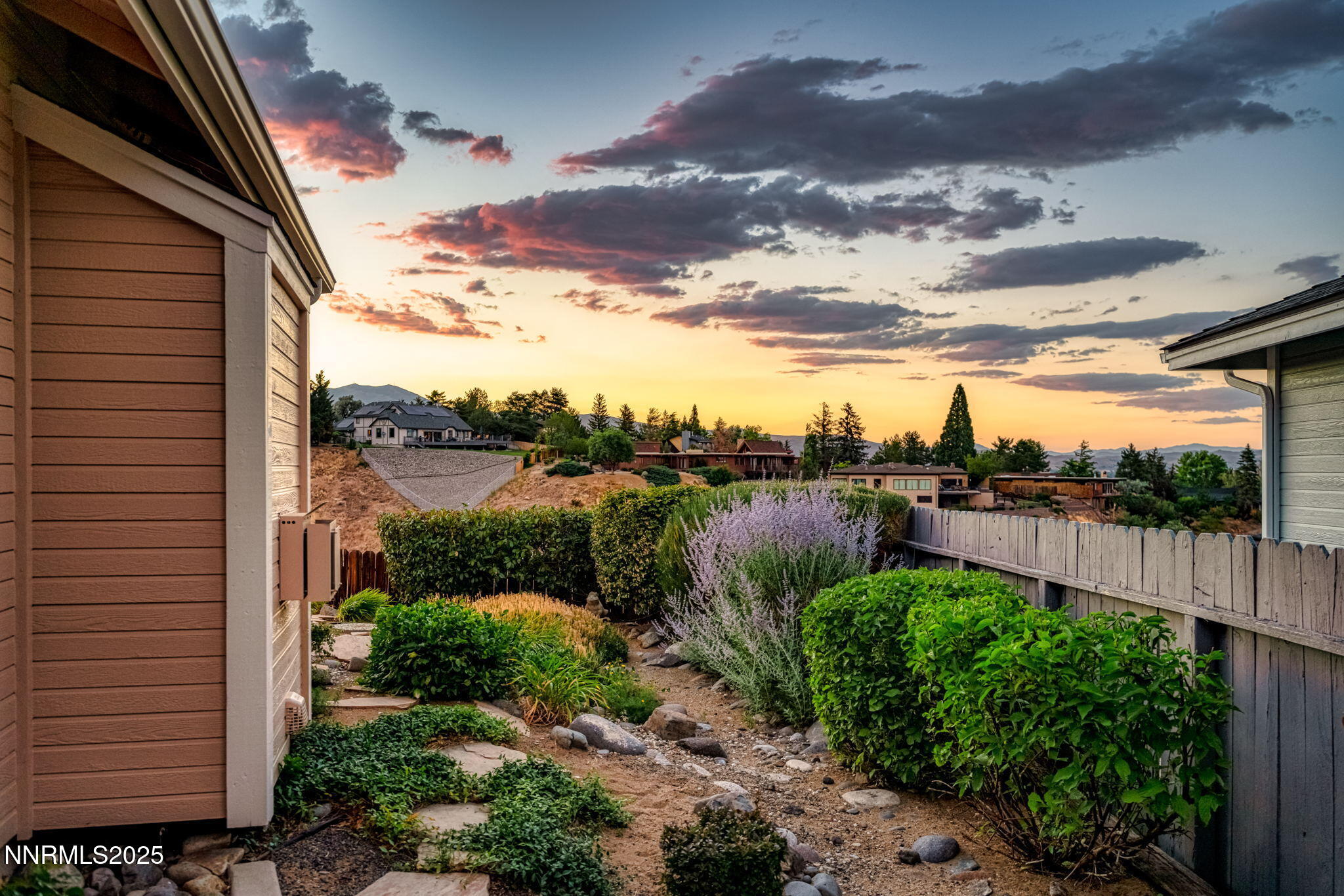2255 Wide Horizon Drive Reno, NV 89509 - Photo 49 of 52 a view of a garden