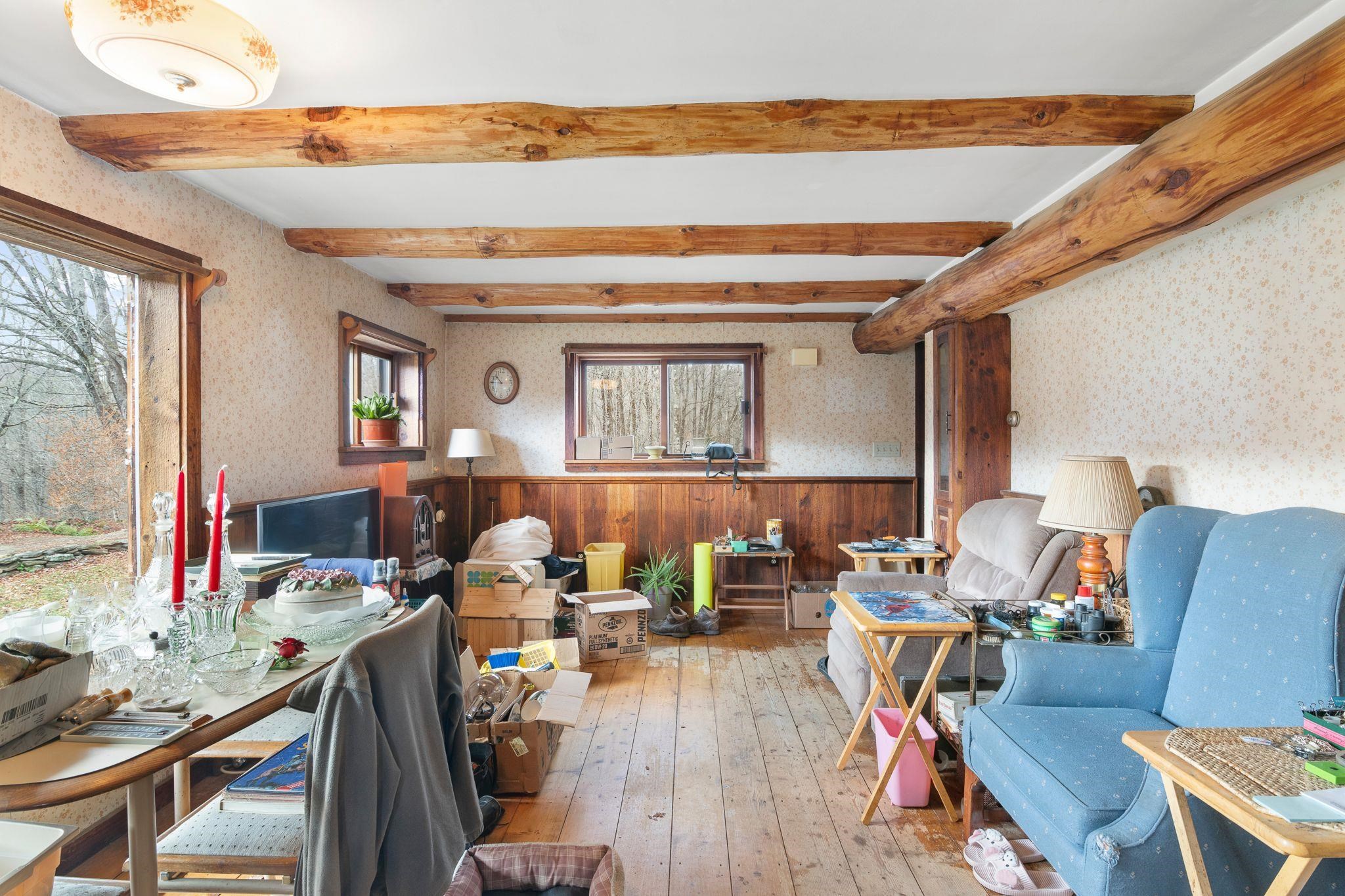 106 Contro Road Chester, VT 05143 - Photo 4 of 14 Gallery Image 4