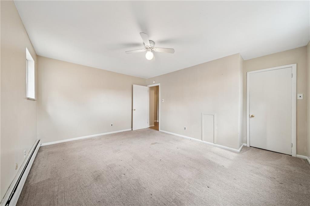 808 10th Street McKees Rocks, PA 15136 - Photo 20 of 34 Bedroom 2 in frobt house.