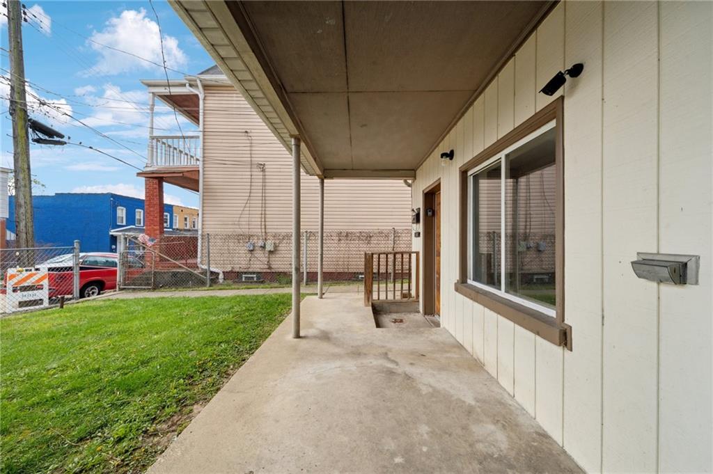 808 10th Street McKees Rocks, PA 15136 - Photo 3 of 34 Gallery Image 3