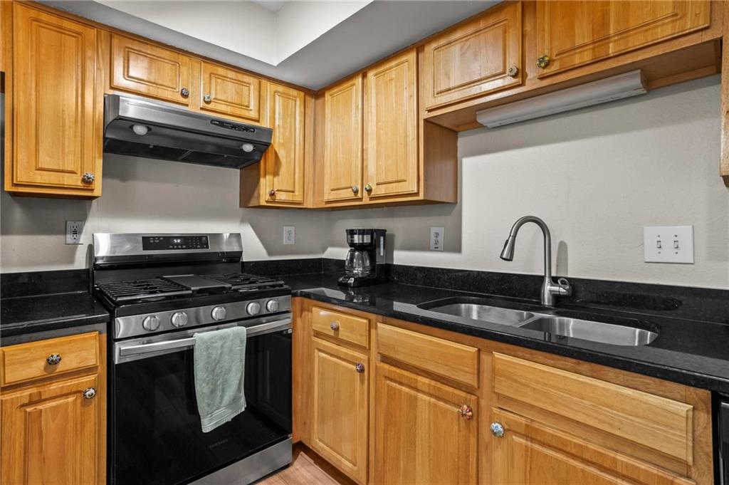 3301 Henderson Mill Road, Unit L4 Atlanta, GA 30341 - Photo 13 of 30