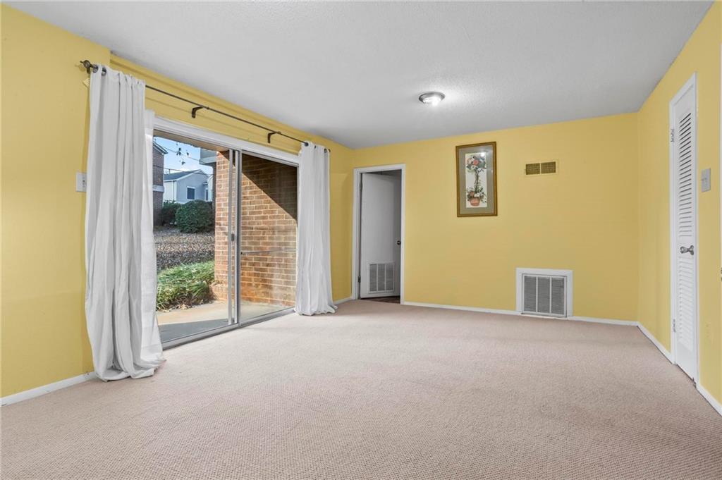 3301 Henderson Mill Road, Unit L4 Atlanta, GA 30341 - Photo 24 of 30