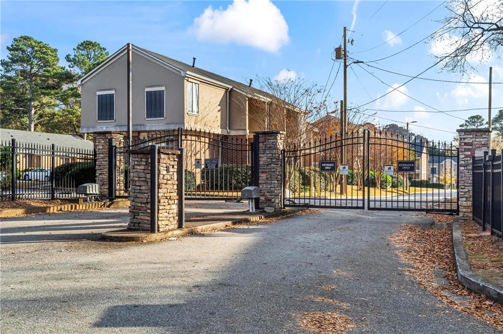 3301 Henderson Mill Road, Unit L4 Atlanta, GA 30341 - Photo 29 of 30