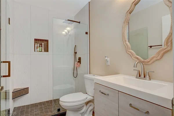 $2,400 | 2403 El Cortez Avenue, Las Vegas, NV 89102