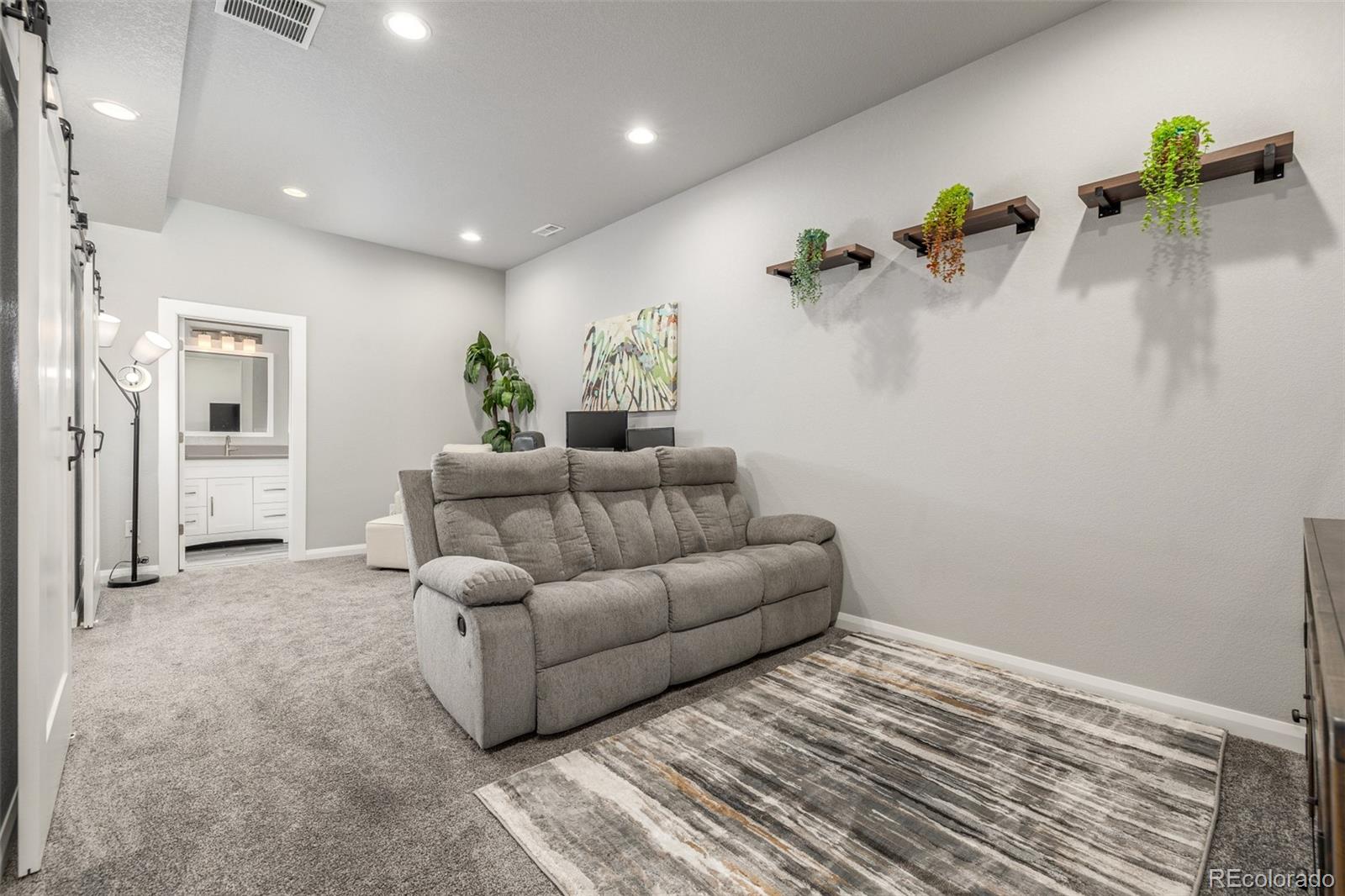 6777 Larsh Drive Denver, CO 80221 - Photo 17 of 48