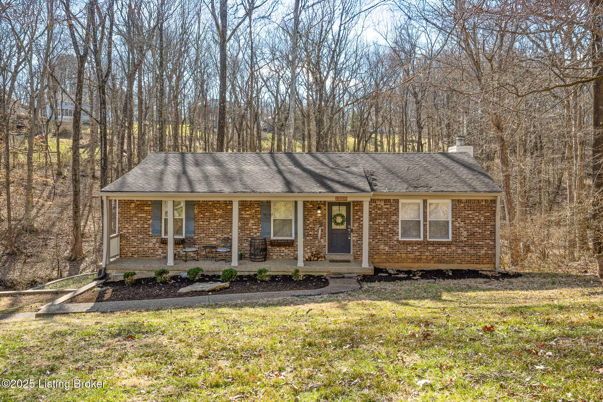 13205 Creekview Rd-8